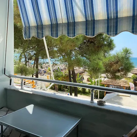 Daire Pandora's Seaview Dıraç