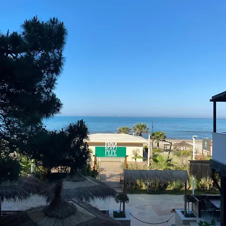 Pandora's Seaview * Dıraç